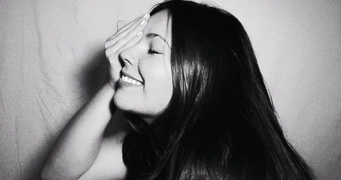 GIGI PEREZ songs and albums | full Official Chart history